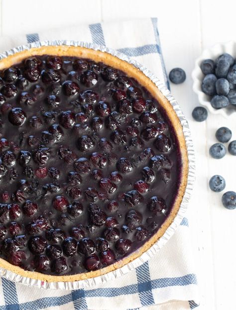 Fresh Blueberry Recipes, Baking Recipes Pie, Fruit Pies, Healthy Donuts, Graham Cracker Crust Pie, Blueberry Pie Filling, Baking Stuff, Fruit Cobbler, Dessert Bites