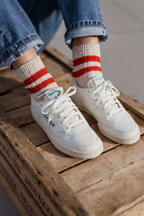 Reebok Classic Outfit, Reebok Outfit, Reebok Freestyle Hi, Reebok Club C 85, Sneaker Outfits, Womens Outfit, Club C 85, Streetwear Mode, Strappy Sandals Flat