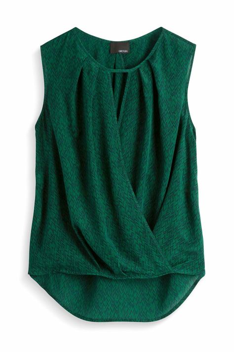 October: I don't usually love green but I love everything about this top. Stitch Fix Fall, Stitch Fix Outfits, Stitch Fix Stylist, Fashion Stylist, Look Fashion, Stitch Fix, Work Outfit, Batik, Dark Green