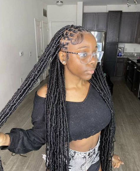 40 Criss Cross Braids Hairstyles You Need to Try Criss Cross Stitch Braids, Cross Stitch Braids, Cross Braids Hairstyles, Braids Criss Cross, Braids Butterfly Locs, Cross Knotless Braids, Criss Cross Knotless Braids, Criss Cross Braids, Braids Over Locs