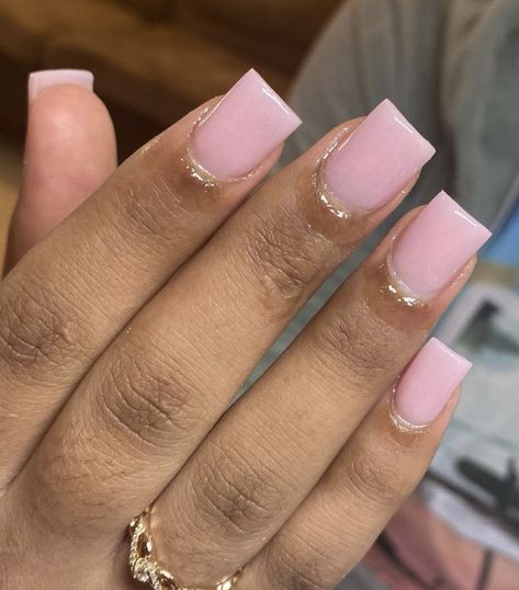 Cute Birthday Outfits Black Women Casual, Cute Short Acrylic Nails Square Pink, Short Square Pink Acrylic Nails, Super Short Acrylic Nails Square, Short Nails For Black Women, Nude Baddie Nails Short, Acrylic Overlay Nails Short, Pink Short Acrylic Nails, Acrylic Overlay Nails