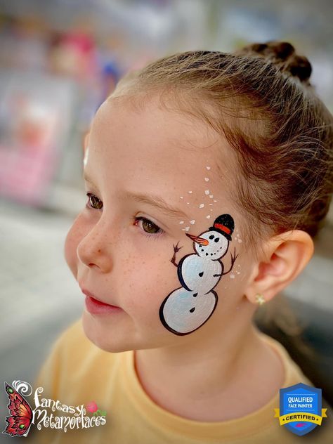 Santa Hat Face Paint, Snow Man Face Paint, Snoopy Face Paint, Winter Face Paint Ideas, Face Paint Ideas Christmas, Festive Face Paint, Kids Easy Face Painting Ideas, Holiday Face Painting For Kids, Winter Face Painting Ideas For Kids