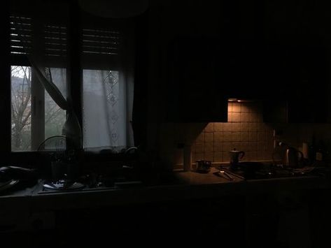 Apartment Aesthetic, Home Alone, Dark Room, Night Aesthetic, Safe Place, Me When, Dark Academia, Dark Aesthetic, The Light