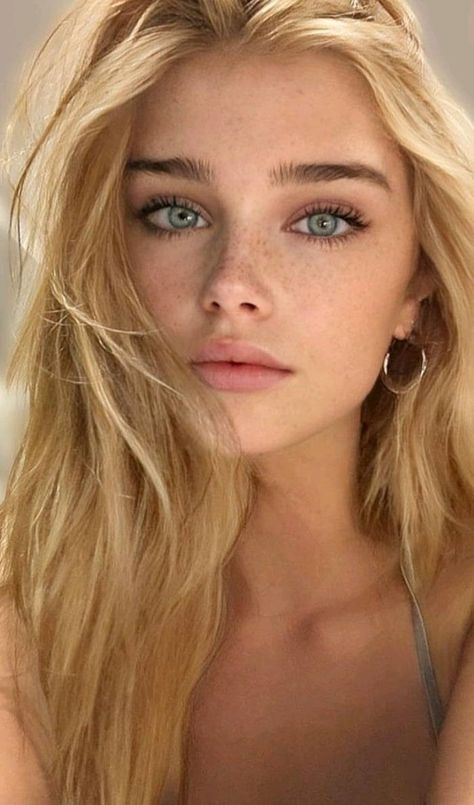 Blonde Hair And Blue Eyes, Blonde With Blue Eyes, Most Beautiful Eyes, Model Face, Blonde Women, Blonde Beauty, 가을 패션, Cute Makeup, Blonde Girl