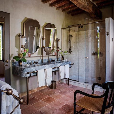 R E S C H I O - Estate & Hotel on Instagram: “Natural light from our big windows floods into a Hotel Castello di Reschio bathroom . #reschio_estate #hotelcastellodireschio . reschio.com…” Boutique Hotels Interiors, Shower Cubicle, Heritage Hotel, Small Luxury Hotels, Umbria Italy, San Michele, Luxury Boutique Hotel, Hotel Interior, Stunning Interiors