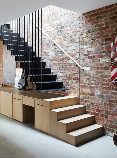 Industrial Staircase Design, Industrial Staircase, Oak Handrail, Steel Balustrade, Stainless Steel Paint, Wall Railing, Wood Railing, House Loft, Floating Stairs