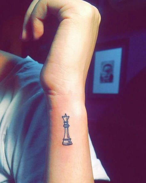 Queen Chess Piece Tattoo, New Style Tattoo, Light Tattoos, Miniature Tattoos, Match Tattoo, Tattoo Bts, Chess Piece Tattoo, Chess Tattoo, Designer Tattoo