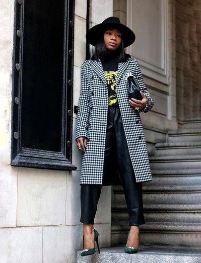 Fedora Hat Outfit, Fedora Hat Outfits, Classy Edgy, Fedora Style, Lady Lady, Fierce Fashion, Leather Pants Outfit, Hat Outfit, Fall Attire