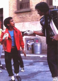 Alfonzo Ribero with Michael Jackson Pepsi Commercial, Pepsi Ad, Alfonso Ribeiro, Sean Leonard, Hee Man, Old Commercials, Joseph Jackson, King Of Pop, Gta San Andreas