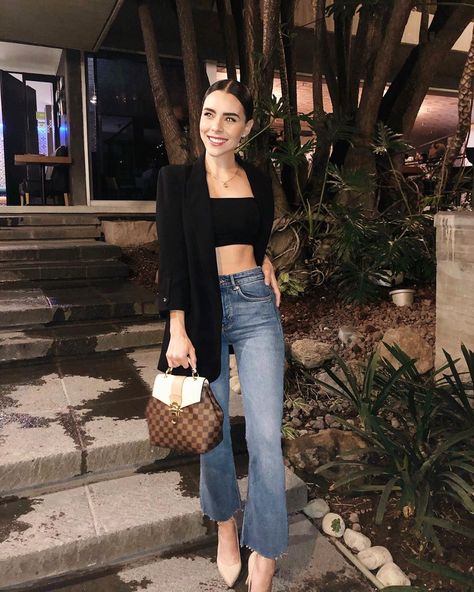 Night Out Outfit Jeans, Dinner Night Outfit, Night Dinner Outfit, Outfit Dinner, Outfits Con Jeans, Hairstyle Trends, Fasion Outfits, Elegante Casual, Classy Fashion