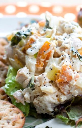 Chicken Salad Simple, Apricot Chicken Salad, Basil Chicken Salad, Salad Simple, Delicious Chicken Salad, Apricot Recipes, Chicken Salad Recipe Easy, Apricot Chicken, Tuna Salad Pasta