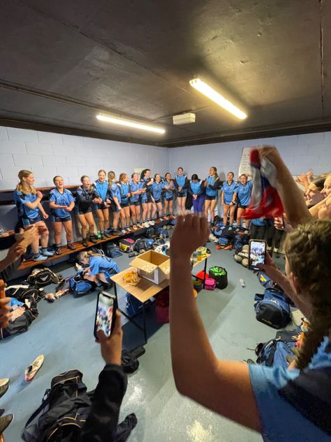 Camogie Aesthetic, Gaelic Football Aesthetic, Hurling Aesthetic, Rugby Aesthetic, Football Friends, Sport Vibes, Gaelic Football, Croke Park, Sports Aesthetic