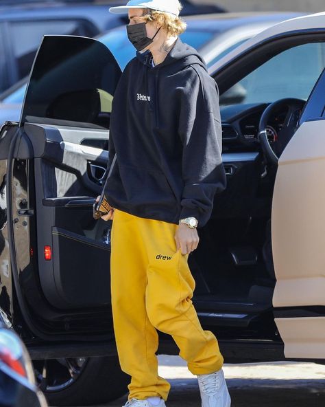 Justin Bieber Outfits, All About Justin Bieber, Justin Bieber Style, Fits Streetwear, Justin Bieber Wallpaper, Oversized Outfit, Mens Trendy Outfits, Santa Monica California, Malibu California