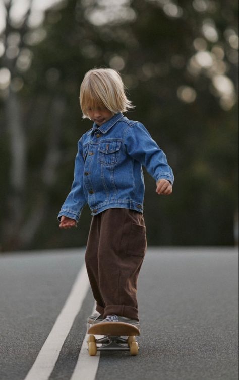 Toddler Skater Boy Style, Boy Skater Outfits, Skater Boy Style, Street Style Boy, Boy Skater, Kids Street Style, Skater Outfits, Baby Fits, Skater Boy