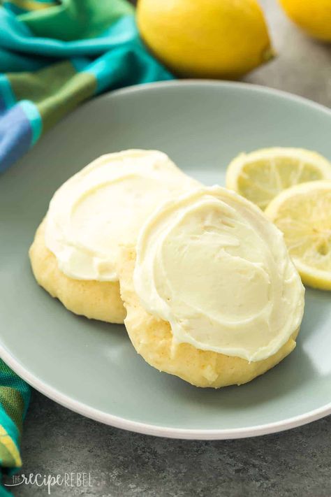 Frosted Lemon Sour Cream Sugar Cookies Lemon Cookies Easy, Sour Cream Cookies, Sour Cream Sugar Cookies, Cookie Recipe Video, Patisserie Fine, Lemon Sugar Cookies, Lemon Cookies, Lemon Desserts, Easy Cookie Recipes