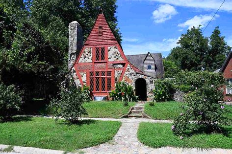 DIY Historic Abandoned Homes For Sale!   1928 Storybook Home, Paragould ARKANSAS  $55,000 Fairytale Houses, Storybook House, Fairytale House, Storybook Homes, Tudor Style Homes, Storybook Cottage, Old Houses For Sale, Tudor Style, Carriage House