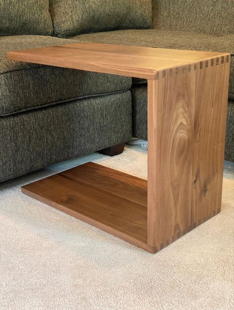 Converts from an end table for the chaise to a workstation or coffee table for the seated portions Sectional Table, Small Living Room Table, Couch Tray, Couch Diy, Diy Couch, C Table, Couch Table, Walnut Table, Couch Cushions