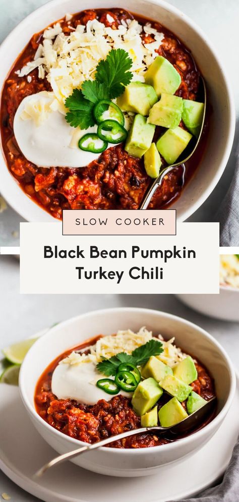 Delicious, healthy slow cooker black bean pumpkin turkey chili bursting with sweet & spicy flavors thanks to hints of maple, cinnamon, chili powder & cayenne. This easy slow cooker pumpkin turkey chili recipe is freezer-friendly and great for busy weeknights! The perfect fall food. #chili #chilirecipe #pumpkinrecipe #slowcooker #fallfood #gameday #glutenfree #healthydinner #mealprep Black Bean Pumpkin Chili, Pumpkin Turkey Chili, Turkey Pumpkin Chili, Pumpkin Food, Pumpkin Lasagna, Turkey Chili Recipe, Slow Cooker Black Beans, Fall Eats, Pumpkin Turkey