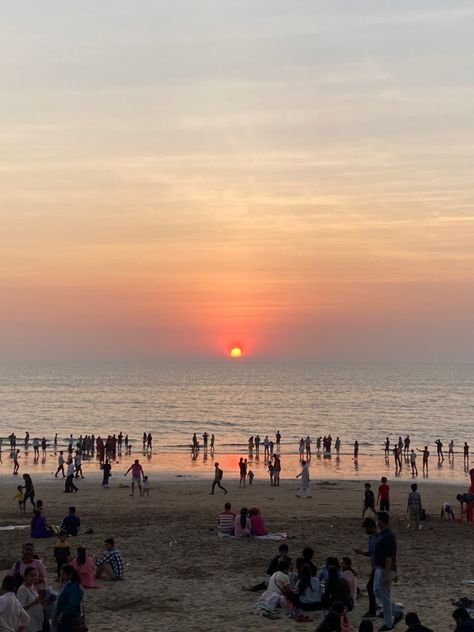 Puri Beach Aesthetic, Goa Beach, Couples Hidden Face Pics, Night Rides Snapchat, Beer Photos, Oneplus Wallpapers, Mumbai City, Actors Funny, Instagram Photo Frame