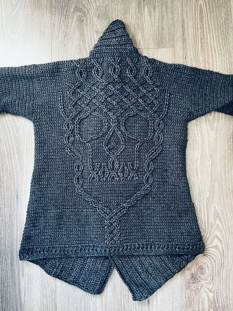 Ravelry: Fancy Bones cardigan by Helen Diaz Hilton Skull Blanket Knitting Pattern, Fancy Bones Cardigan, Crochet Skull Sweater Pattern, Crotatting Patterns, Skull Cardigan Crochet, Crochet Skull Sweater, Cardigan Pattern Crochet, Crochet Men, Crochet Cardigans