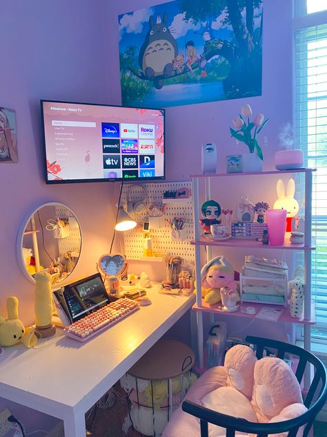 Neuro Divergent, Kawaii Office, Cozy Gaming, Girl Cave, Cool Dorm Rooms, Desk Setups, Otaku Room, Gamer Room Decor, Dream Future