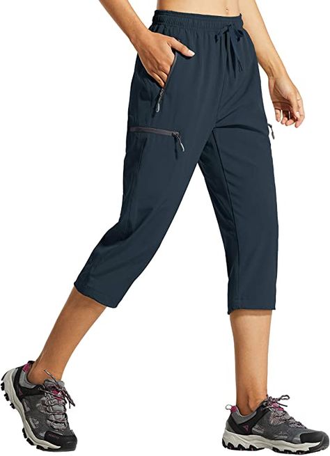 Hiking Pants Outfit, Laura Outfits, Pants Size Chart, Last Child, Hiking Outfits, Easy Yoga Workouts, Pants Elastic Waist, Leggings Shorts, Yoga Workouts