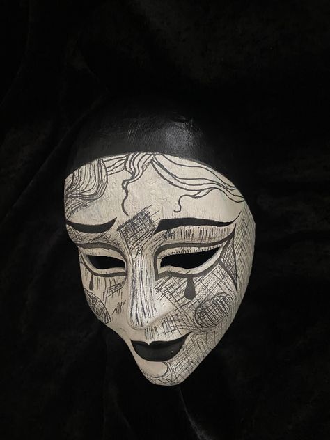 DO NOT FORGET TO WRITE DOWN YOUR PHONE NUMBER, IT IS NECESSARY FOR THE DELIVERY. Pierrot's Face Original Venetian Handmade mask Ideal For Halloween Party and decor. Pierrot's character is the sad clown, pining for the love of Columbine. Columbine often breaks the naive and idealistic Pierrot's heart. Unlike many characters in the Commedia dell'Arte, Pierrot has weathered the centuries well, followed and defended by artistic movements such as romanticism, symbolism, and even modernism. Our masks Evil Mask Design, Paper Mache Clown Mask, Creepy Mask Ideas, Commedia Dell'arte Masks, Clown Mask Aesthetic, Aesthetic Mask Design, Halloween Masks Scary, Venetian Masks Art, Porcelain Mask