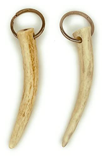 PRICES MAY VARY. Each order contains 2 antler tip key chains made from hand picked deer antler tips from the Texas Hill Country. Made with 24mm stainless steel key rings. No 2 are the same. Antler tips are 3 to 4 inches long. All our products come with a 30 day money back guarantee so you can Buy With Confidence. Introducing our Rustic Deer Antler Keychains (2-Pack), the perfect blend of style and durability. Handcrafted in Texas, these key holders are designed for both men and women who appreci Antler Keychain, Deer Heads Mount, Deer Antler Crafts, Deer Antler Jewelry, Antler Ideas, Deer Antler Decor, Antler Crafts, Deer Horns, Outside Christmas Decorations