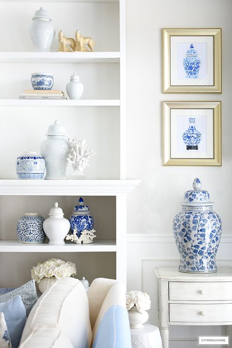 Shelf Styling Ideas, Styled Bookshelves, Santorini Beach, Spring Living Room Decor, Spring Living Room, Chinoiserie Ginger Jars, Casual Chic Spring, Spring Bedroom, Grand Millennial