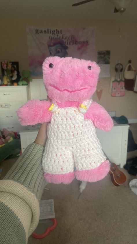 Crochet Clothes For Build A Bear Frog, Build A Bear Frog Outfits Crochet, Build A Bear Frog Outfits Diy, Build A Bear Frog Crochet Clothes, Bab Frog Outfits, Build A Bear Crochet, Crochet Build A Bear Clothes, Bab Frogs, Build A Bear Frog