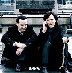 It's so cute they're little little kids prank calling someone John Lock, Lara Pulver, Pranks For Kids, Sherlock Holmes Benedict, Amanda Abbington, Sherlock Series, Sherlock Moriarty, Jim Moriarty, Mrs Hudson