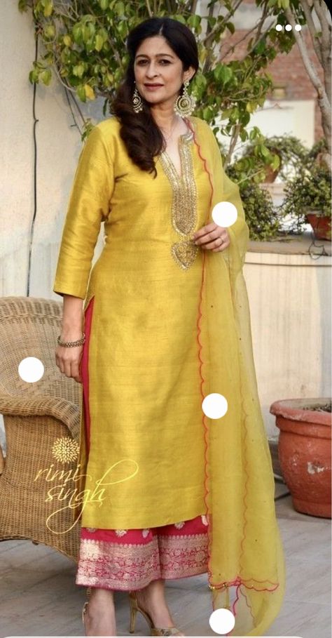 Border Neck Designs For Kurtis, Neck Designs For Kurtis, Desi Party, Marriage Clothes, Designs For Kurtis, Kurti Styles, Kurtis Design, Stylish Kurtis, Stylish Kurtis Design