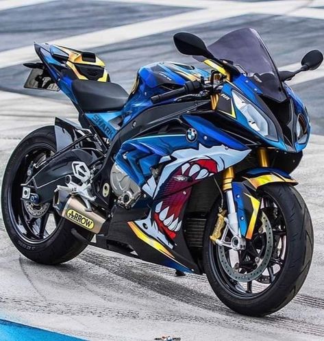 Bmw Motorcycle S1000rr, Bike Wallpaper, Tmax Yamaha, Bike Bmw, Kawasaki Bikes, Image Moto, Yamaha Bikes, Sports Bike, Bike Engine