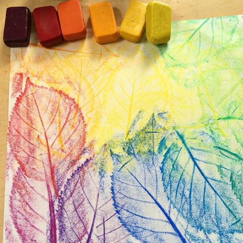 Leaf Rubbing, Forest Preschool, Waldorf Preschool, Waldorf Kindergarten, Leaf Printing, Preschool Newsletter, Preschool Art Projects, Tree Study, Waldorf Crafts