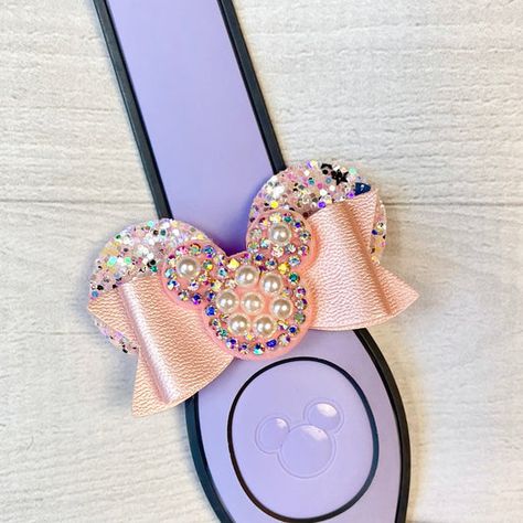 Ear Band Bows – Market 33 Co. Magic Band Decals, Ear Band, Disney Bows, Millennial Pink, Smart Jewelry, Magic Bands, Handle With Care, Ear Hats, Disney Ears