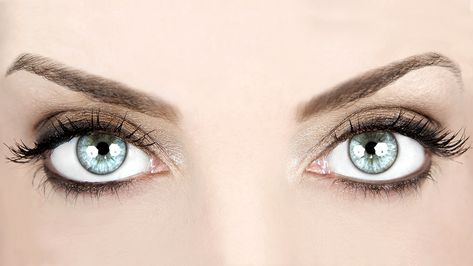 The Science Behind 'Sanpaku Eyes' - First For Women Sanpaku Eyes, Bottom Eyeliner, Eyeliner Designs, Permanent Eyeliner, Waxed Eyebrows, Perfect Brows, Makeup Blog, Contour Makeup, Eyes Makeup