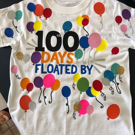 35 Clever Ideas for 100 days of School ,100 days of school project ideas first grade,100 days of school project ideas kindergarten,100 days of school project ideas for 2nd grade,100 days of school poster ideas 100 Days Of School Poster, School Poster Ideas, School Project Ideas, 100 Day Shirt Ideas, 100 Días De Clases, 100th Day Of School Crafts, 100s Day, 100 Day Of School Project, College Projects