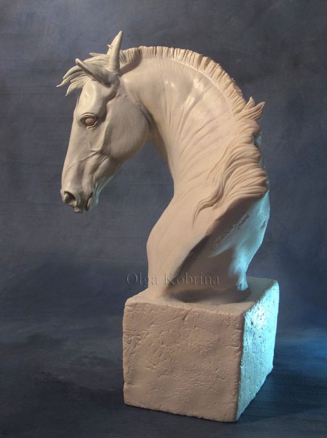 Horse Anatomy, Sculptures Céramiques, Paper Mache Sculpture, Greek Sculpture, Horse Drawing, Hobby Horse, Horse Sculpture, Clay Art Projects, God Art