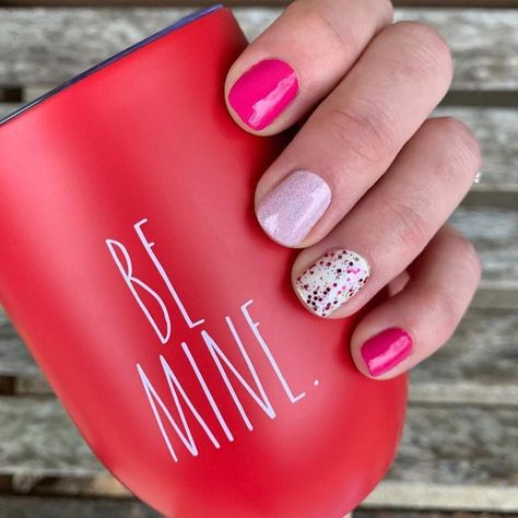 Mixed Mani, Pink Peppercorn, Super Cute Nails, Manicure Inspiration, Street Nails, Glam Nails, Toe Nail Designs, Sparkly Nails, Color Street Nails