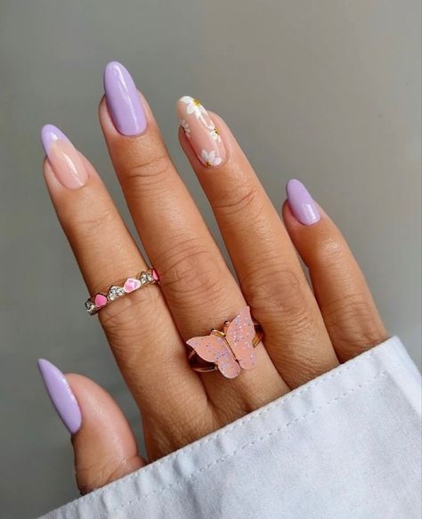 Lilac Nails Design, Butterfly Nail Designs, Pastel Ombre, Lilac Nails, Purple Nail Designs, Purple Nail, Glamorous Nails, Blue Nail Designs, Almond Acrylic Nails