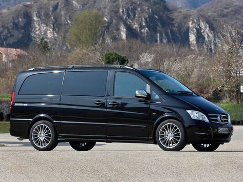 Mercedes-Benz Viano Avantgarde Edition 125 2011 V Class Mercedes, Viano Mercedes, Car Benz, Mercedes Viano, Mercedes Benz Viano, Mercedes Van, Mercedes Benz Vito, Daimler Benz, Cars Uk