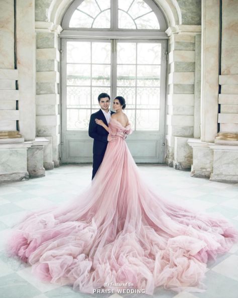 This prewedding photo featuring an utterly romantic pink gown is like a fairy tale come to life! » Praise Wedding Community Prewedding Photo, Pre Wedding Photoshoot Outfit, Russian Wedding, Disney Wedding Dresses, Fairy Tale Wedding Dress, Pink Gown, Beautiful Beach Wedding, Pink Wedding Dresses, Disney Princess Dresses