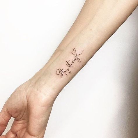 Arm Tattoos Lettering, Wörter Tattoos, Tattoos For Women Small Meaningful, Strong Tattoos, Meaningful Tattoos For Women, Small Meaningful Tattoos, Small Tattoo Designs, Sister Tattoos, Tattoo Trends