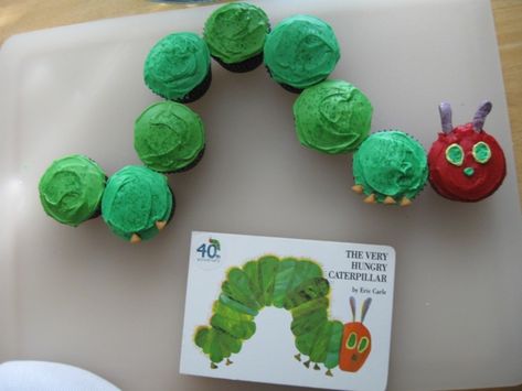 Very Hungry Caterpillar Cupcakes, Cupcake Caterpillar, Caterpillar Cupcake Cake, Caterpillar Cupcakes, Hungry Caterpillar Cupcakes, Hungry Caterpillar Food, Hungry Caterpillar Cake, Book Birthday Parties, Caterpillar Birthday