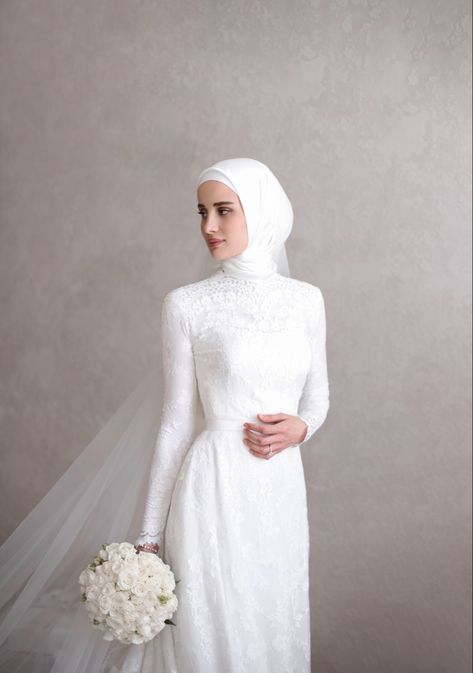 Hijab With Veil Wedding Dresses, Elegant Hijab Wedding Dress, Simple Hijab Wedding Dress, Hijab For Wedding, White Dress Hijab, Simple Wedding Dress Hijab, Dress Wedding Hijab, Muslim Wedding Dress Hijab Bride, Slim Wedding Dresses