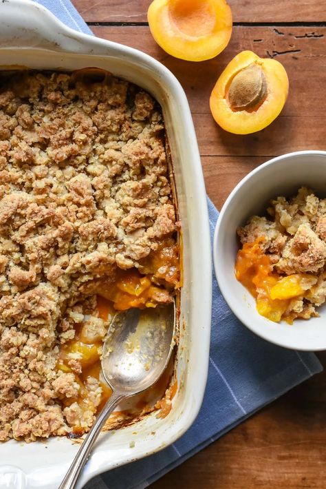 Fresh Apricot Crisp