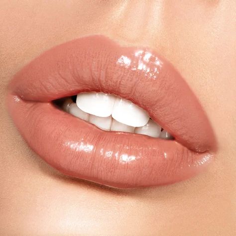 Lipstick Inspiration, Peachy Lip, Lip Types, Sephora Lip, Lip Art Makeup, Nude Lip Gloss, Lipstick Tutorial, Beauty Forever, Lip Lacquer