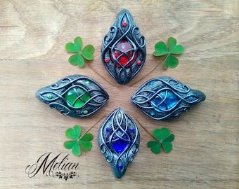 Celtic Pendant, Celtic Style, Pagan Jewelry, Polymer Clay Pendant, Viking Jewelry, Celtic Jewelry, Gothic Jewelry, Polymer Clay Crafts, Clay Creations