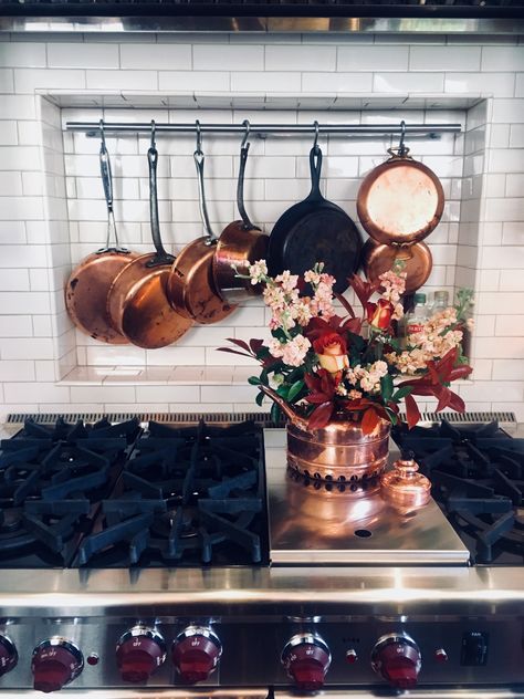 Recessed pot rack over stove with subway tile. Pot Rack Behind Stove, Pots Above Stove, Pot Rack Over Stove, Pan Hanger, Kitchen Pans, Bistro Kitchen, Pan Rack, Marble Shelf, Log Cabin Living