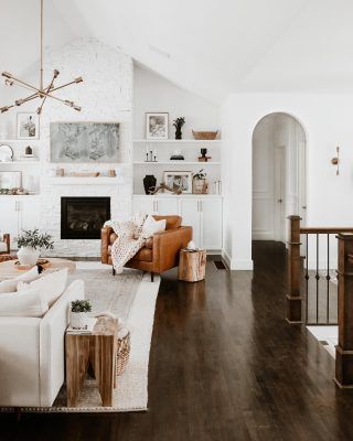 Dark Hardwood Floors Living Room, Dark Floor Living Room, Dark Brown Floor, White Walls Living Room, Living Room Hardwood Floors, Arched Doorways, Style Me Pretty Living, Hardwood Floors Dark, Brown Floors